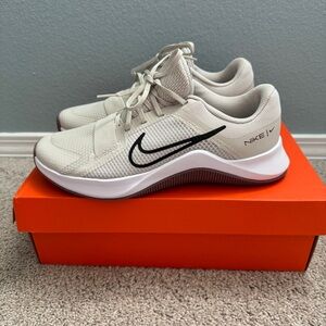 Nike Cross Training MC Trainer 2 Shoes Light Bone
